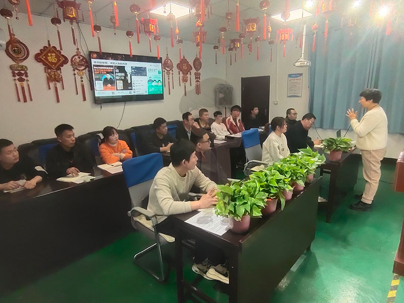 思維破繭,共赴成長(zhǎng):北京鋁型材彎弧加工廠共讀聯(lián)盟學(xué)習(xí)小組進(jìn)階之旅 思維破繭,共赴成長(zhǎng):北京鋁型材彎弧加工廠共讀聯(lián)盟學(xué)習(xí)小組進(jìn)階之旅