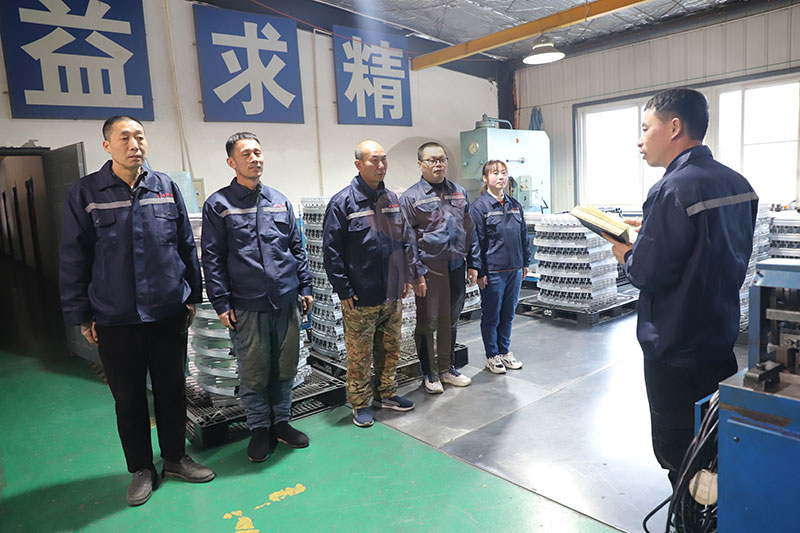 數字拉彎鏈接創新：北京鋁型材彎弧加工廠互聯網及新媒體宣傳研討會