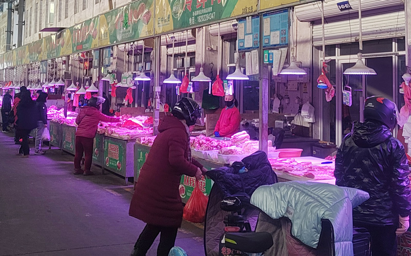 盛達偉業北京型材拉彎廠冬季關懷：發放勞動保護用品與組織聚餐活動的雙重溫暖