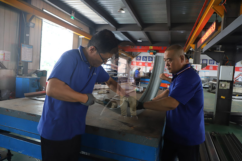 鋁型材裝飾線條彎曲